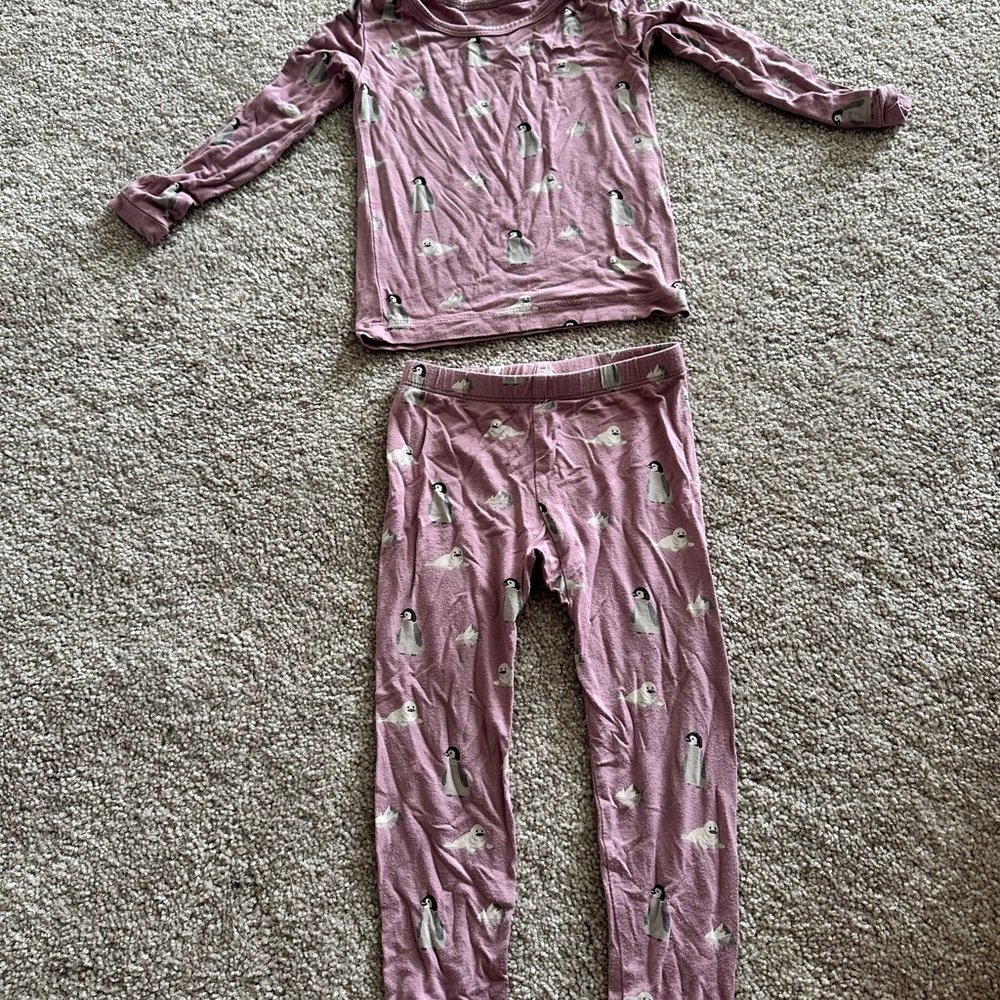 KYTE BABY Kids Pajamas in Purple with Penguin Print